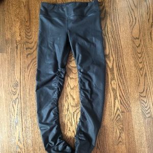 Alo Goddess Leggings Black Size M